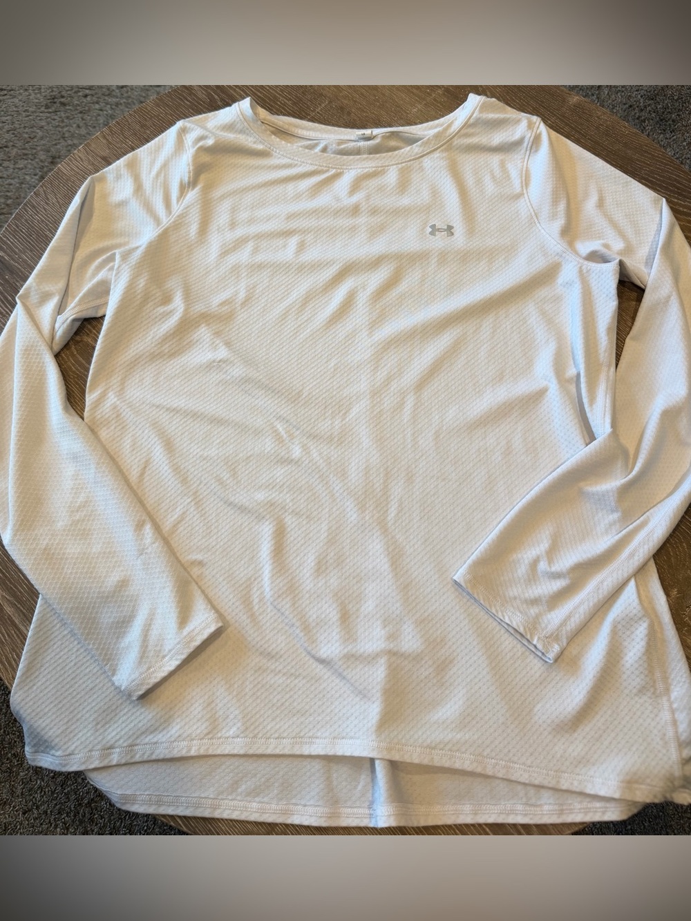 Women’s Under Armour White Heat Gear Long Sleeve Performance Top